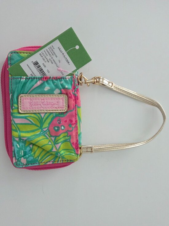 Lilly Pulitzer Handbags - NWT Lilly Pulitzer Carded ID Wristlet
